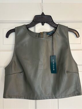 NEW Kirious XL Sleeveless Faux Leather Crop Top in Olive Zippered Back